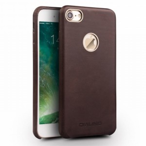 Skórzane Etui Plecki Obudowa QIALINO iPhone 7/8 brązowe