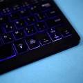 Czarny Pokrowiec Etui z Podświetlaną Klawiaturą do iPad Mini 4/5
