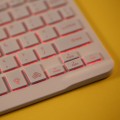 Złote Etui z podświetlana klawiaturą do Lenovo Tab M10 HD Gen 2 X306F