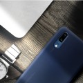 Huawei-P20-silikonowe-oryginlane-etui-granatowe