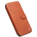QIALINO Eleganckie Skórzane Etui do iPhone 13 Pro brązowe