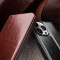 QIALINO Eleganckie Skórzane Etui do iPhone 15 Pro czarne