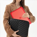 Pancerne Etui Obudowa Case do Apple MacBook Air 15.3 A2941 czerwone