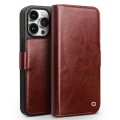 QIALINO Eleganckie Skórzane Etui Pokrowiec do iPhone 15 Pro brązowe