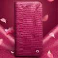 QIALINO Eleganckie Skórzane Etui Pokrowiec do iPhone 15 Pro różowe