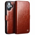 QIALINO Eleganckie Skórzane Etui Pokrowiec do iPhone 16 brązowe