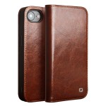 QIALINO Eleganckie Skórzane Etui Pokrowiec do iPhone 16e brązowe