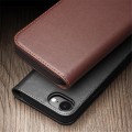 QIALINO Matowe Skórzane Etui Pokrowiec do iPhone 16e brązowe