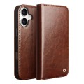 QIALINO Eleganckie Skórzane Etui do iPhone 17 brązowe