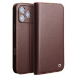 QIALINO Eleganckie Matowe Skórzane Etui do iPhone 17 Pro Max brązowe