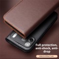 QIALINO Eleganckie Matowe Skórzane Etui do iPhone 17 Pro brązowe