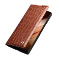 QIALINO Eleganckie Skórzane Etui do Samsung Galaxy Z Fold7 brązowe