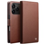 QIALINO Magnetyczne Eleganckie Skórzane Etui do iPhone 18 Pro brązowe